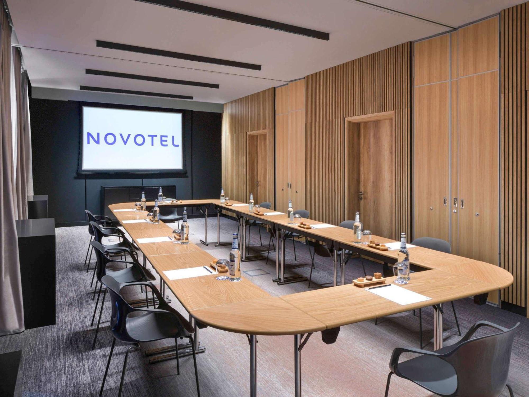 Novotel Kinshasa La Gombe Zewnętrze zdjęcie